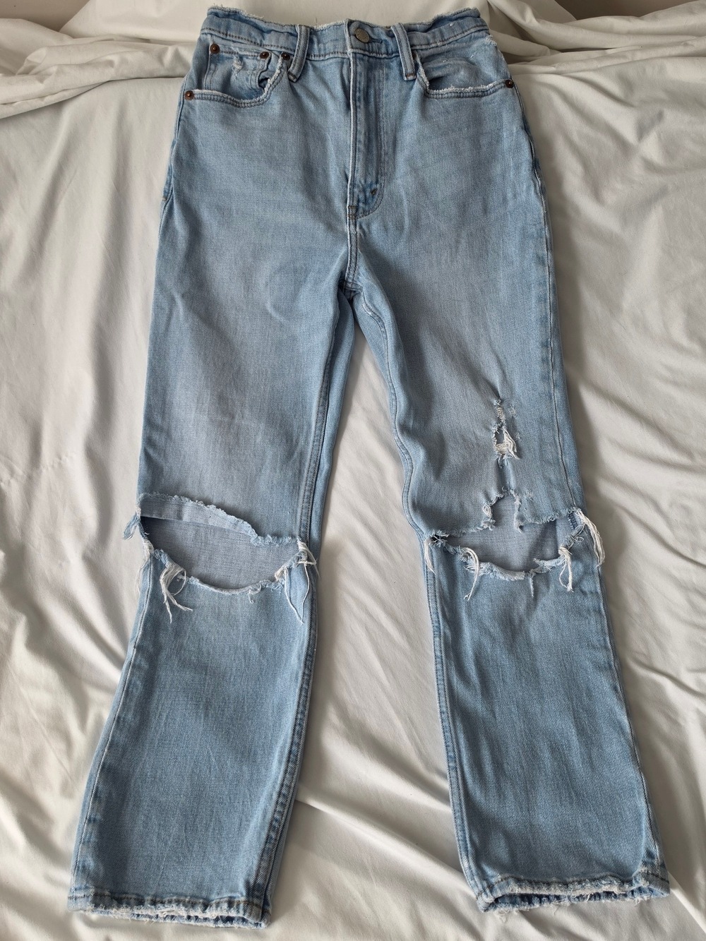 Size 24 / 00 ​Abercrombie & Fitch High Rise Light Wash Denim Jeans Size